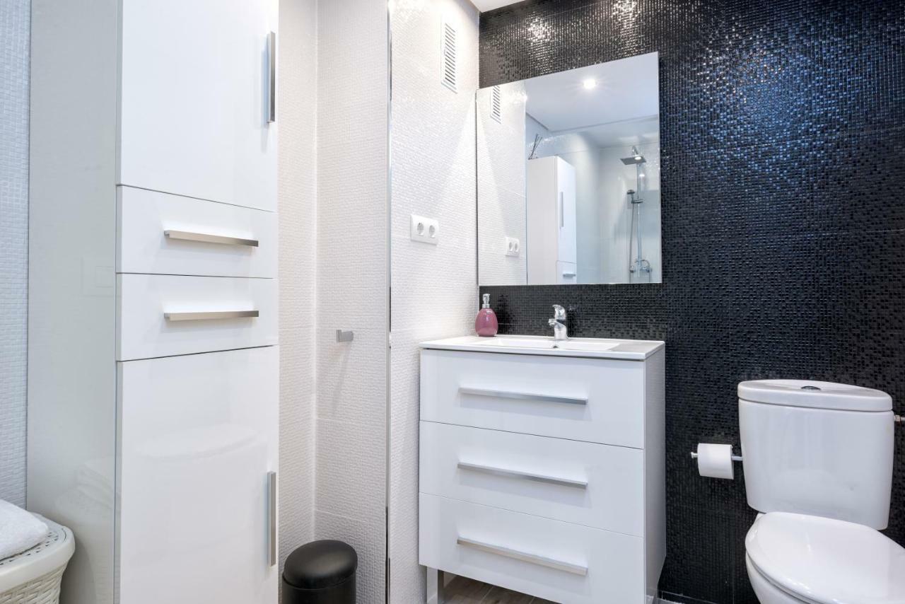 Seafront La Malagueta II Apartman Málaga Kültér fotó